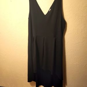 High low with pockets